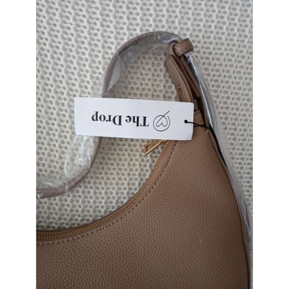 NWT The Drop Avalon Small Shoulder Bag Tan Pebble Faux Leather Crescent Hobo Bag